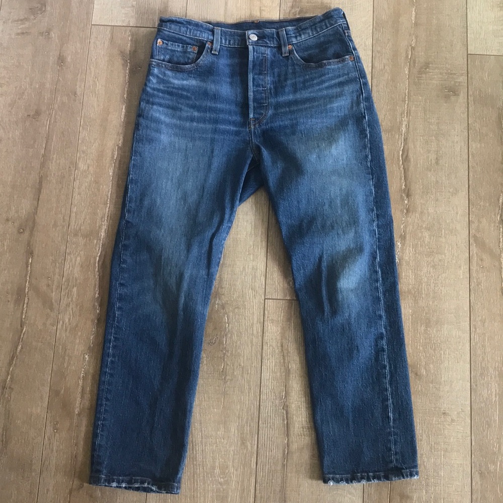 Levi’s Cropped 501s